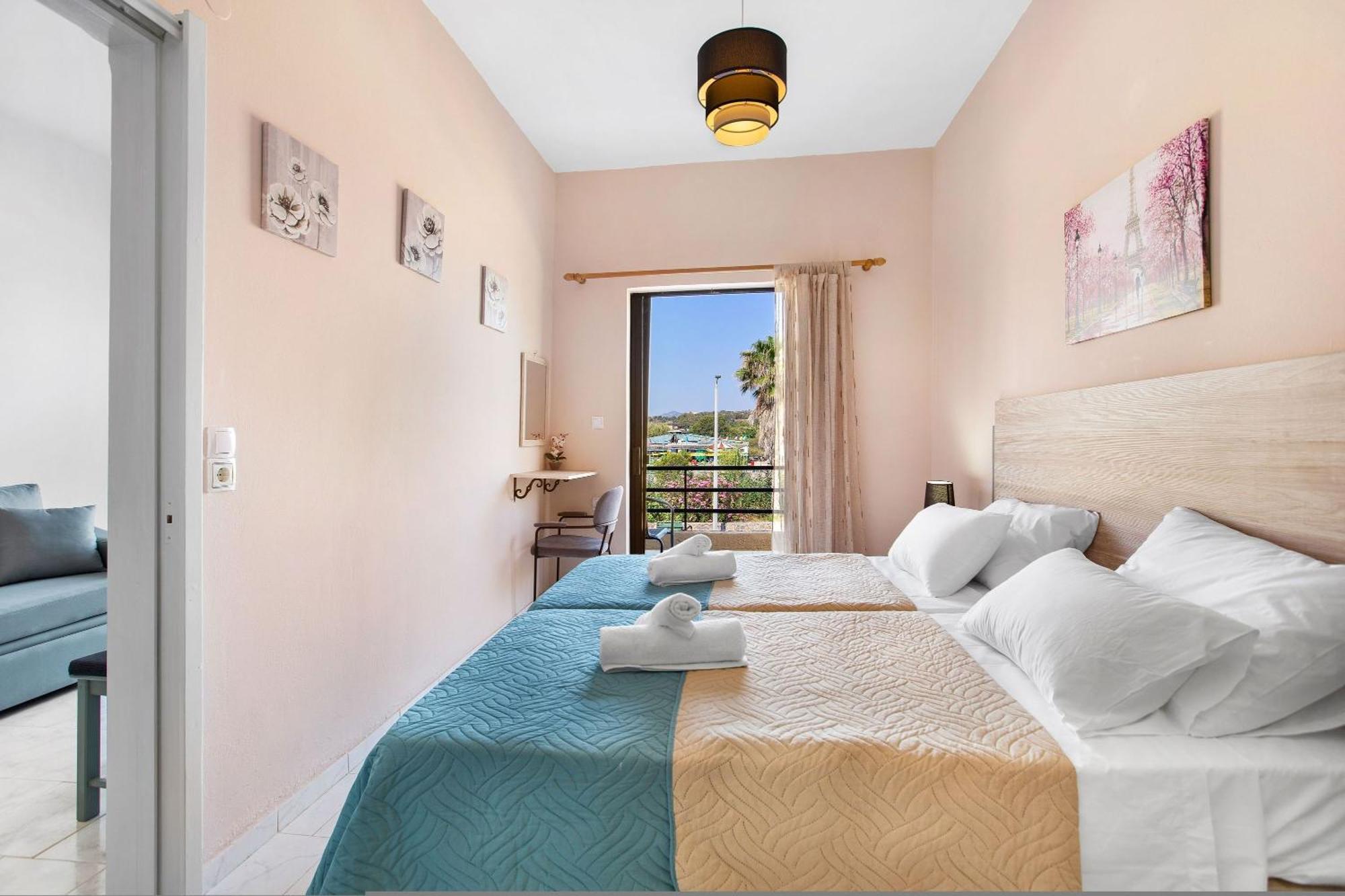 Sun Beach Apartments In Chania 09 11 Eksteriør billede