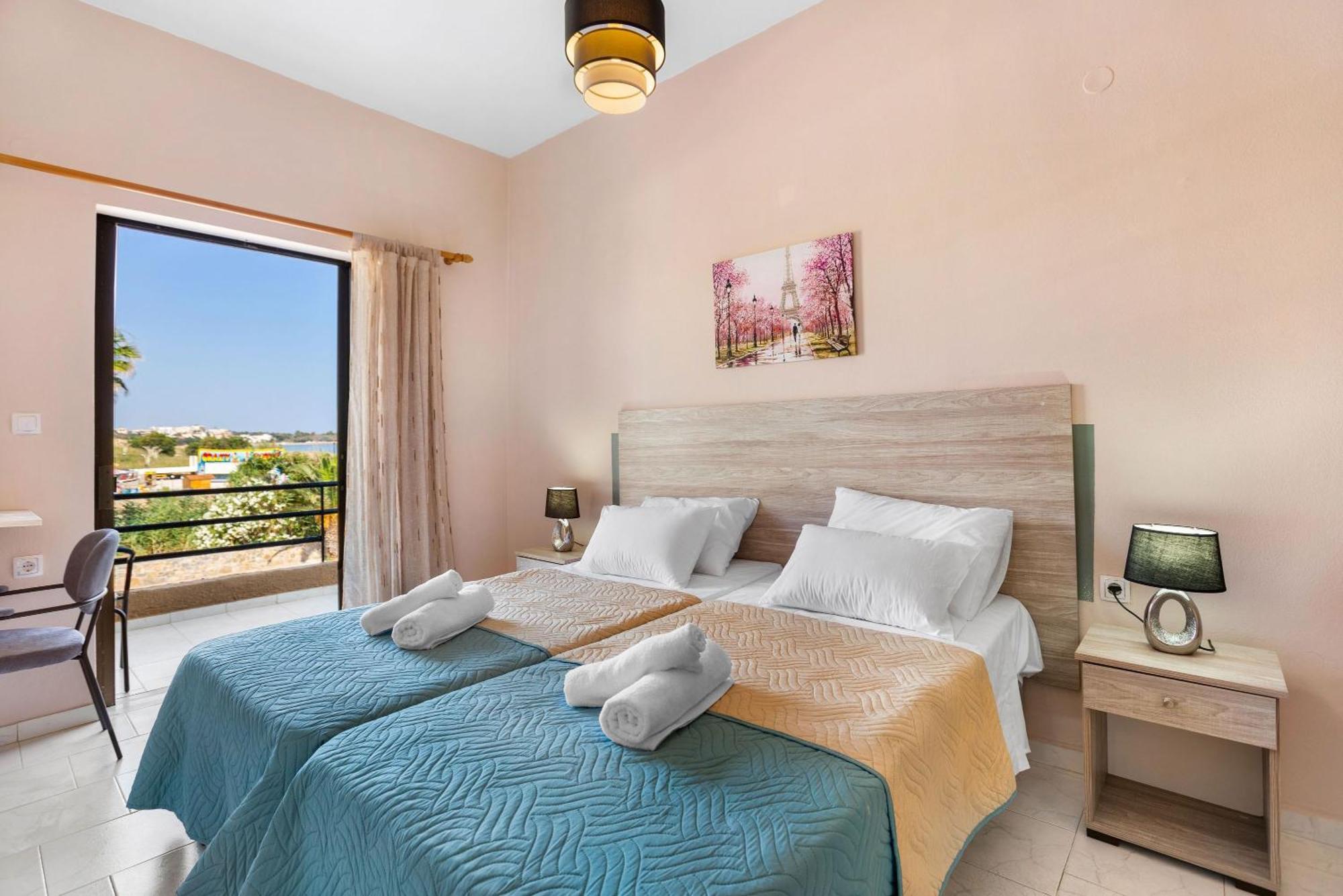 Sun Beach Apartments In Chania 09 11 Eksteriør billede