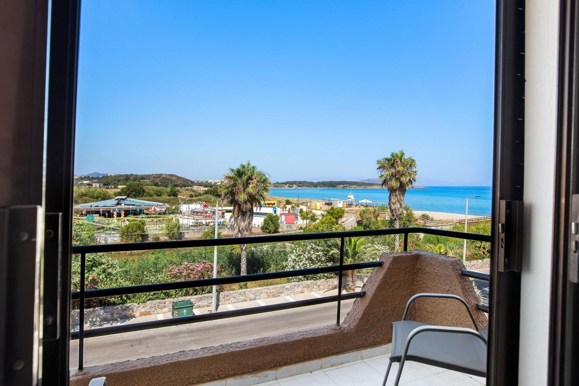 Sun Beach Apartments In Chania 09 11 Eksteriør billede