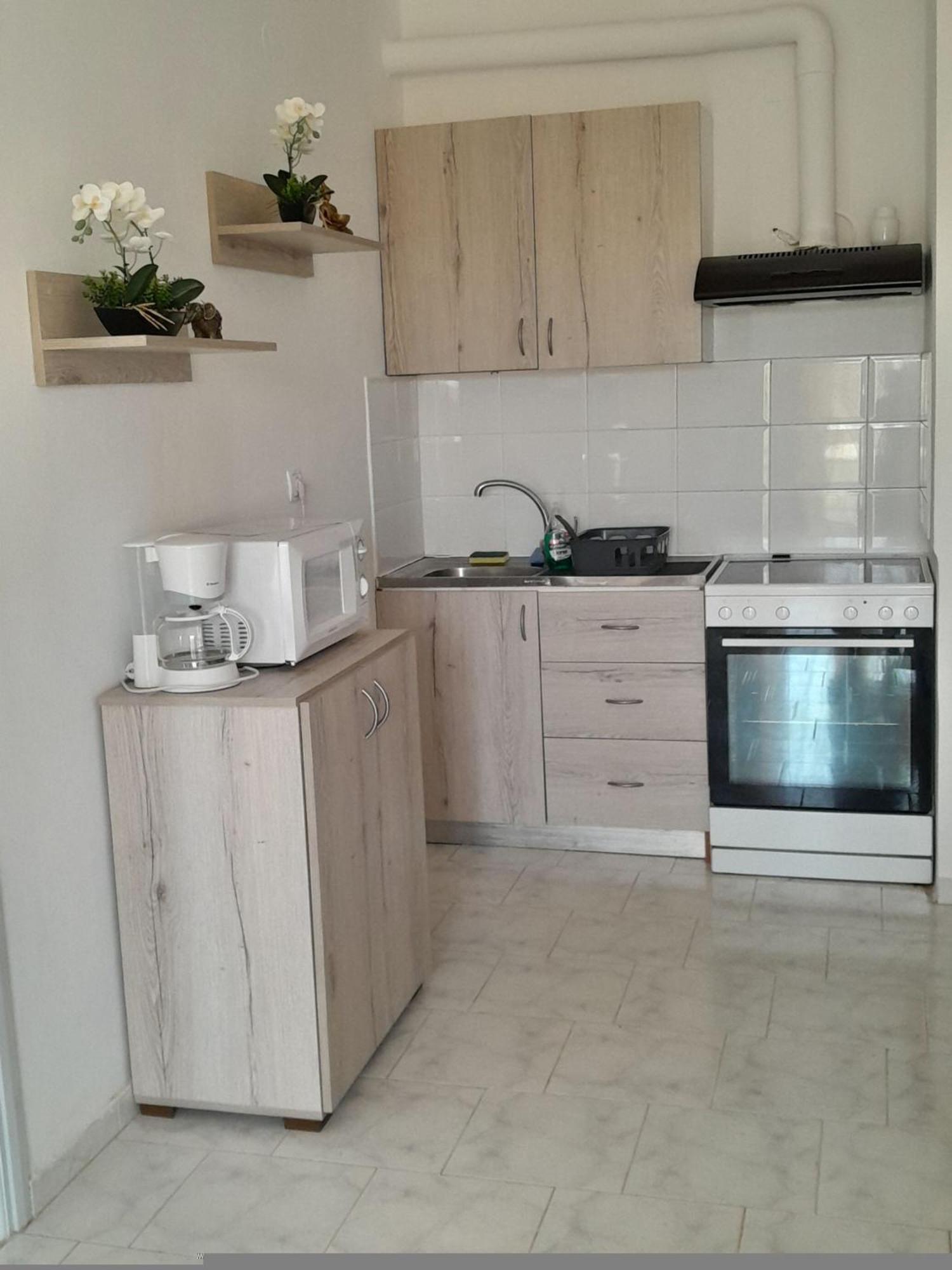 Sun Beach Apartments In Chania 09 11 Eksteriør billede